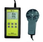 TPI-556轉(zhuǎn)輪式記憶風(fēng)速計. 顯示：雙數(shù)字LCD.測量：風(fēng)速：m/s，Km/h，ft/min，Knots，mile/s.溫度：℃，℉.風(fēng)量：CFM立方英尺每分鐘，CMM立方米每分鐘.量程：a.風(fēng)速：0.4~30m/s（傳感器：低阻力滾珠軸承風(fēng)扇）.溫度：-20~80℃  （傳感器：精密熱敏電阻）.風(fēng)量：0~999900CMM及CFM

