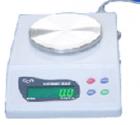 DT3000 普通電子計數(shù)天平.最大稱量:3000g.分辨率d:0.5g.稱盤尺寸:178×173mm .顯示方式:LED.電源:AC220V±10﹪  50Hz±2﹪.功能:去皮、校正、計數(shù)、過載指示
 