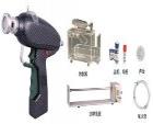 SJ-500 手提式基因槍主要用于體內(nèi)細(xì)胞生長和發(fā)育機(jī)理的研究，特別是基因治療和基因免疫（基因疫苗）的應(yīng)用。 實(shí)驗(yàn)條件:：原位、體外、體內(nèi)、來自體內(nèi).目標(biāo)區(qū)域：2cm2.壓力范圍：0.5-5MPa（每彈倉12次）
