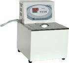 SC-25A  數(shù)控超級(jí)恒溫槽.溫度范圍;室溫 -200℃.溫度波動(dòng)度:水 r± 0.1℃ ，油 ± 0.2℃ .工作槽容積尺寸:300 × 250 × 300mm 工作槽開口尺寸:240 × 160mm .