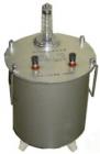 BR16型高壓標(biāo)準(zhǔn)電容器可用做：做為交流電橋的高壓測(cè)量標(biāo)準(zhǔn)。做為高壓電容器的標(biāo)準(zhǔn)。


