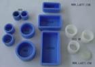冷鑲嵌用模   Ф20，Ф25，Ф30，Ф40，Ф50mm, 40X25mm 可根據(jù)樣品大小選擇不同直徑的鑲嵌模，可滿足鑲嵌特大樣品的需要，又節(jié)約冷鑲嵌料,使用多個模子，可同時鑲嵌多個樣品采用橡皮彈性模，脫模極容易
