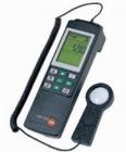 testo 545  照度儀 Lux 探頭(光強(qiáng)度)：0.0 ... 100000.0 Lux。分辨率 +/-1.0 Lux  (0.0 ... 32000.0 Lux)  +/-10.0 Lux  (0.0 ... 100000.0 Lux) 
 