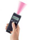  testo 465轉(zhuǎn)速儀，快速無接觸測量轉(zhuǎn)速。只需在被測物上貼上反射標(biāo)貼，即可快速測量該點的轉(zhuǎn)速。多光束 (rpm) 1.0 ... 99999.0 U/min，精度：+/-0.02% 測量值
 
 