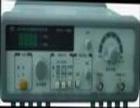 EE1051型高頻信號發(fā)生器 頻率:100kHz～150MHz(諧波450MHz),分六頻段,四位LED 電平:不小于60mVrms(穩(wěn)幅)調(diào)制:調(diào)頻、調(diào)幅、內(nèi)調(diào)制1kHz正弦波; 外調(diào)制50Hz～20kHz 音頻輸出:1kHz正弦波1.5Vrms
