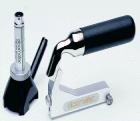 Elcometer141涂層檢測(cè)儀（P.I.G）提供快速通用的方法，檢查和測(cè)量涂層厚度。易攜式、使用方便?？潭确秶ㄗ畲笾担?2mm/0.08"
 