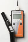 Elcometer 550 MK II 無(wú)接觸未固化粉末涂層測(cè)厚儀，利用超聲波技術(shù)測(cè)量未干粉末涂層的厚度，無(wú)需接觸被測(cè)表面。測(cè)量范圍：30~110μm（1.2~4.3mils）
 