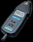 測試范圍：光電轉(zhuǎn)速方式：2.5~99,999RPM
接觸轉(zhuǎn)速方式：0.5~19,999RPM
接觸線速方式：0.05~1,999.9m/min
分辨率：
光電轉(zhuǎn)速：0.01RPM(2.5~999.99RPM) 　　　　　0.1RPM(1,000~9,999.9RPM) 
　　　　　1RPM(10,000RPM以上)
接觸轉(zhuǎn)速：0.01RPM(0.5~999.99RPM) 
　　　　　0.1RPM(1,000~9,999.9RPM) 
　　　　　1RPM(10,000RPM以上)
接觸線速：0.01m/min(0.05~99.99m/min)
　　　　　0.1m/min(100m/min以上)
準確度：± (0.05%+1個字) 
采樣時間：0.5秒(120RPM以上) 
量程選擇：自動切換
電源：3x1.5V AAA電池
工作電流：最大45mA